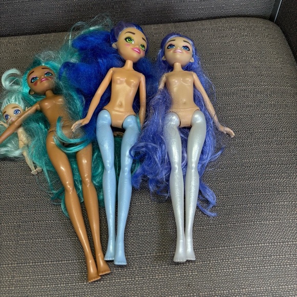 Colorful Mermaid Dolls Set Lot - Picture 3 of 4
